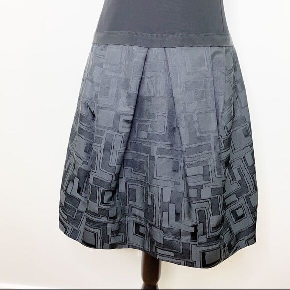 Lida Baday Black Short Sleeved Cocktail Dress w/Full Skirt and Grosgrain Trim 8‎ - Picture 4 of 13